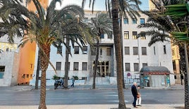 La defensa del exalcalde de Albox sostiene lo legal de los contratos para «conservar» la rambla