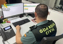 Un agente de Guardia Civil.