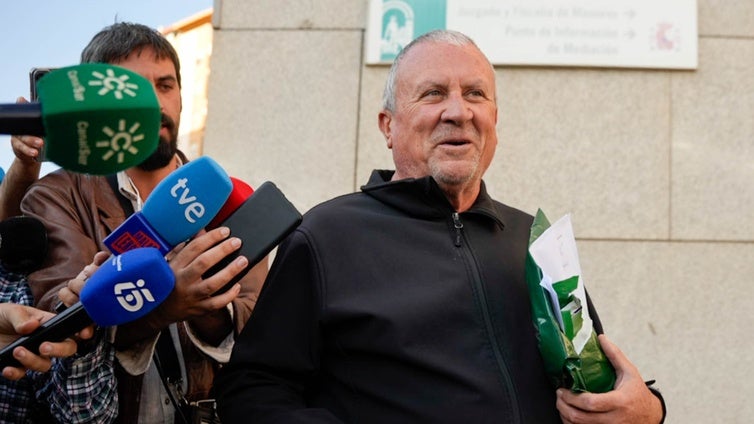 Suspendido un juicio al exalcalde de Fines y un exconcejal acusados de prevaricación urbanística