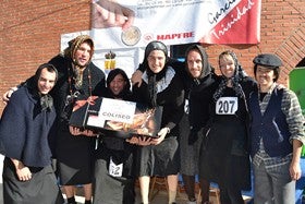 Doscientos atletas despiden el año en la VI Carrera de San Silvestre Albojense