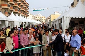 AEPA volcada en la preparación de la cuarta edición del mercadillo de saldos