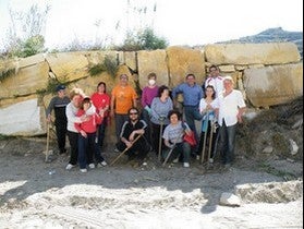 Voluntarios de Albanchez recuperan la vegetación perdida para crear un pulmón verde que rodee el municipio