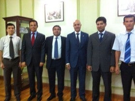 La Cámara de Comercio y el grupo Mos promueven las relaciones comerciales con Uzbekistan
