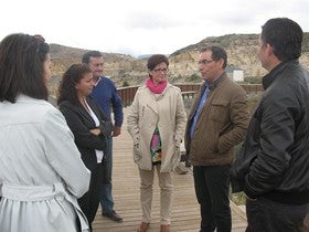 La Junta plantea crear una mesa específica para el sector de la piedra ornamental