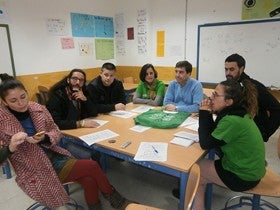 Unas cuatrocientas personas participan en las acciones reivindicativas en defensa de la educación pública en Albox