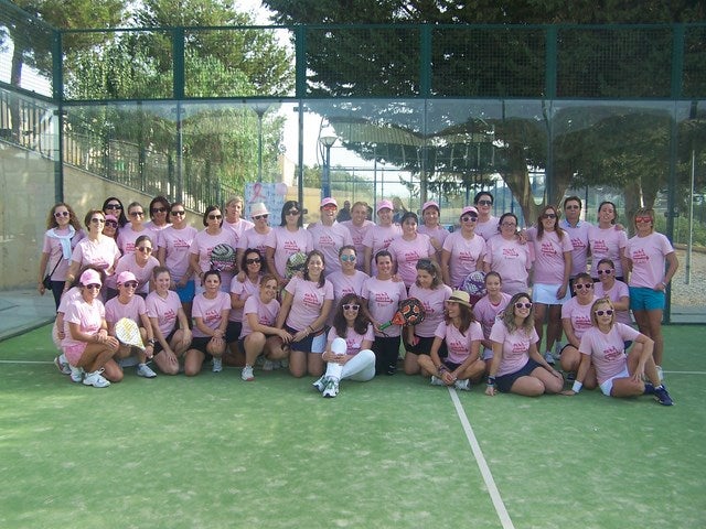 Pádel solidario en Olula del Río