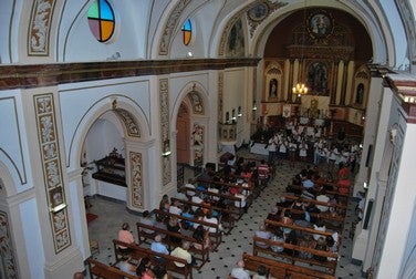 El ayuntamiento de Urrácal mejora la iglesia de la localidad en colaboración con el Obispado