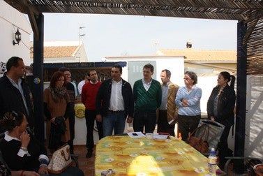 El PSOE solicita colaboración para impedir la demolición de casas sin previa indemnización