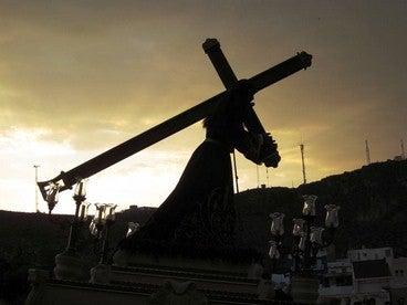 El consistorio de Macael anuncia las bases del cartel de la Semana Santa