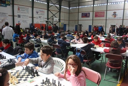 Cerca de 300 participantes en la prueba del circuito provincial escolar de ajedrez de Serón