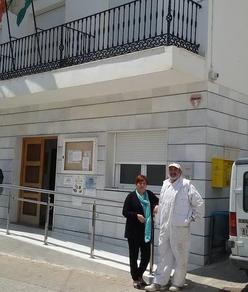 Urrácal pone en marcha una campaña de blanqueo y adecentamiento de fachadas