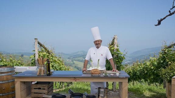 Dekton® by Cosentino acompaña a Karlos Arguiñano en su andadura veraniega
