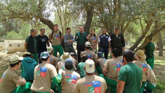 Menores del Centro ‘Tierras de Oria’ participan en labores de conservación del Parque Natural Sierra María-Los Vélez
