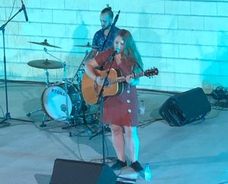 Cristina Ybarra durante su interpretación. 