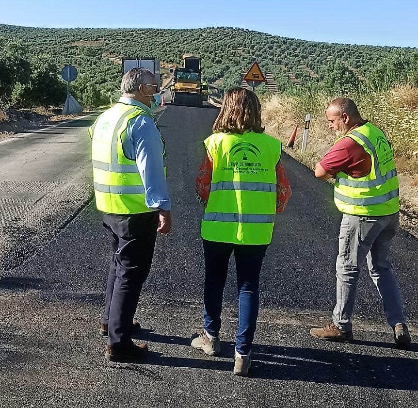 Fomento reasfalta siete kilómetros de la A-311 en una obra con una inversión de 1,8 millones