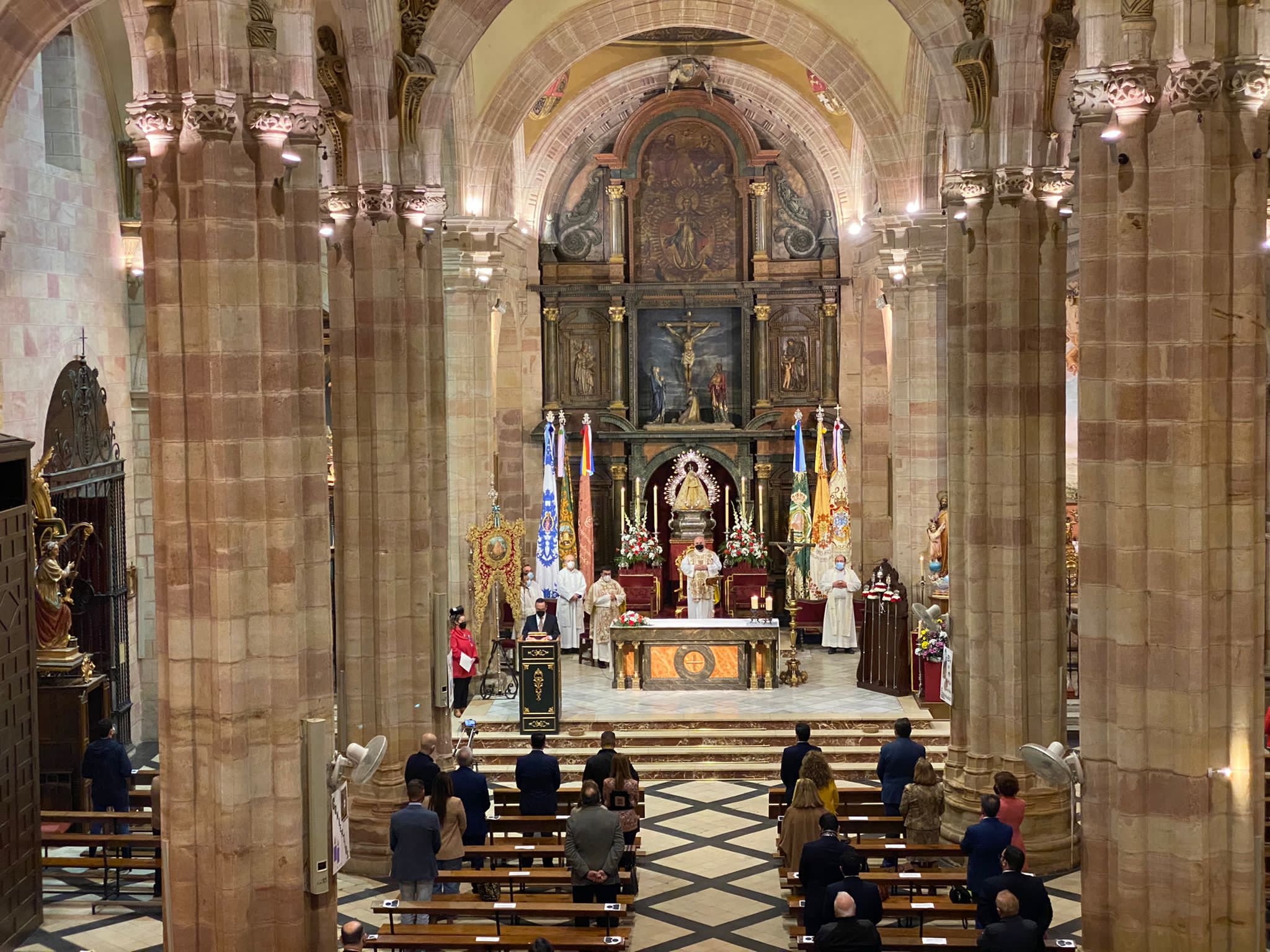 Celebración Eucarística en Santa María. 