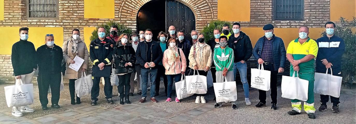 Acto de entrega de las autorizaciones. 