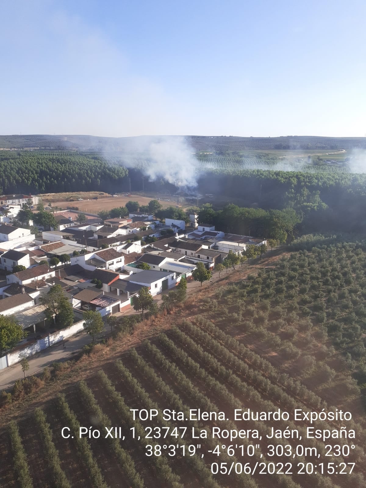 Los bomberos instan a la población a que adopten las medidas preventivas ante los fuegos