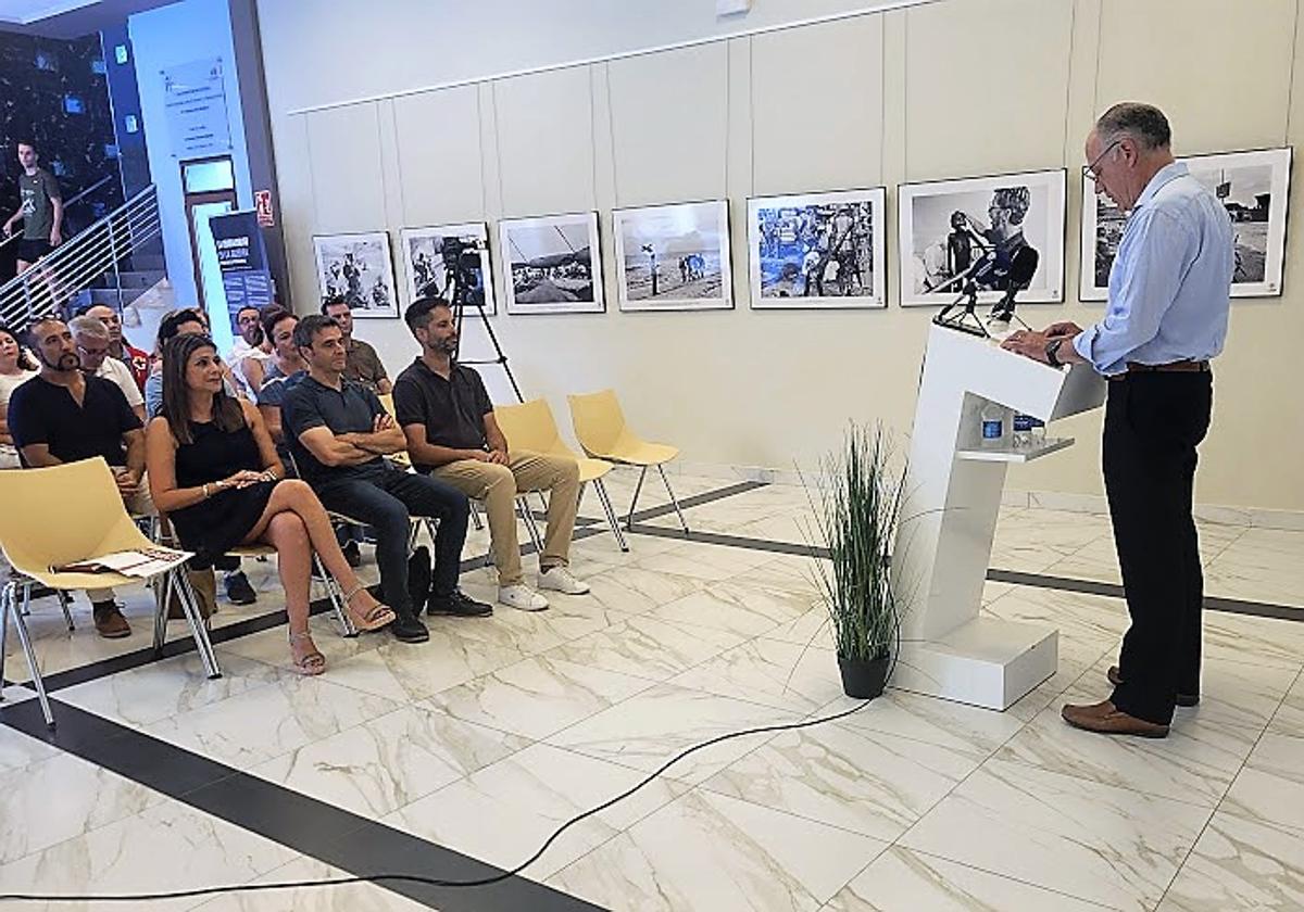 Montero, durante su intervención en la inauguración de la muestra.