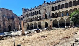 Plaza del Ayuntamiento, en la actualidad en obras.