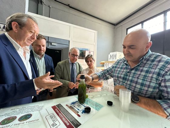 Firme respaldo institucional a la producción de aceite temprano