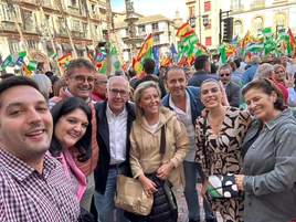 IlRepresentante del PP iliturgitanos en la manifestación contra la Ley de Amnistía en Málaga.