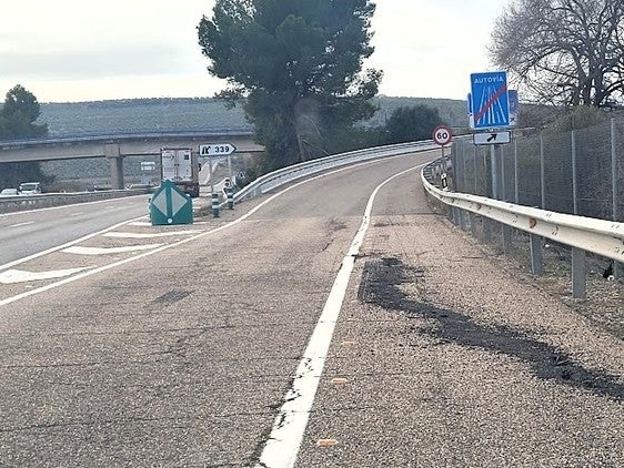 Empresarios y vecinos de la zona exigen el acondicionamiento integral de la A-4