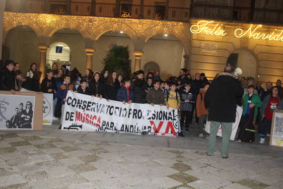 El PSOE dice que la Junta no cumple con el compromiso del Conservatorio