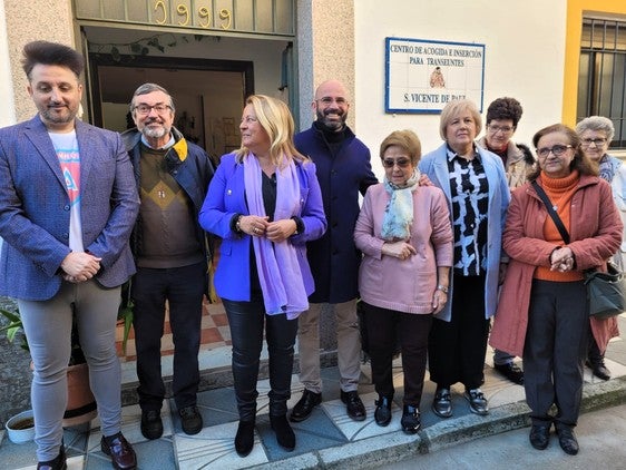 La Junta de Andalucía compromete su apoyo al Centro San Vicente Paúl