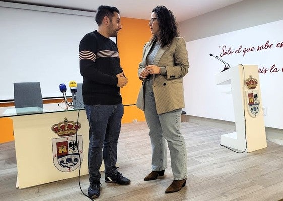 El IAJ y el Consistorio de Andújar tejen alianzas para formar a los jóvenes