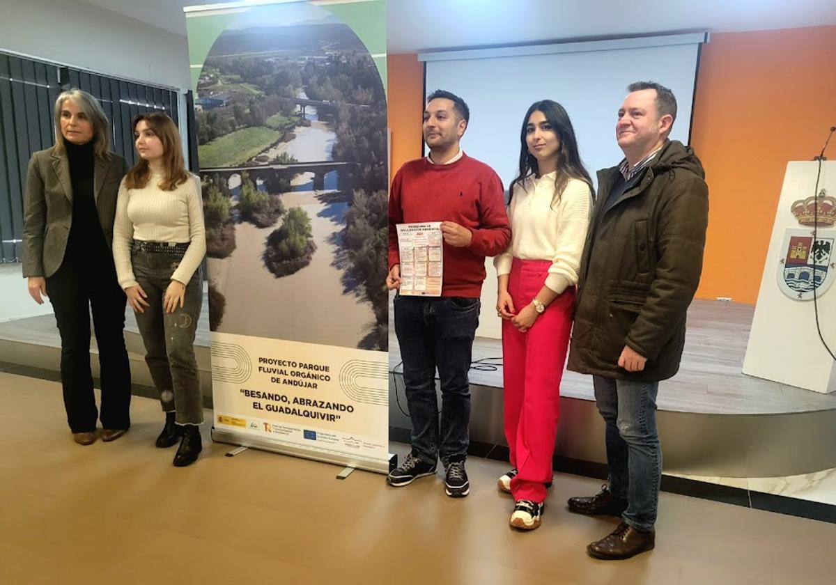 Responsables del proyecto en la presentación del proyecto.