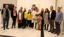 Participantes de la muestra con eiles de la Corporación Municipal.