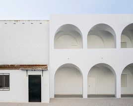 Edificio parroquial.