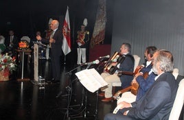 Los hijos de Pablo Alcalde acompañaron a José Luis en su pregón.