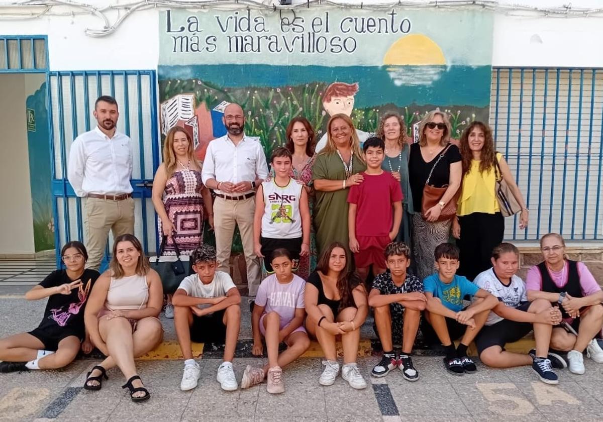 Ángela Hidalgo en su visita hoy a Andújar.