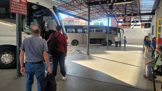 Piden más vigilancia y cuidado en la Estación de Autobuses de Andújar