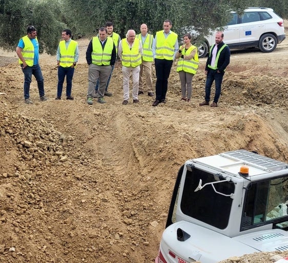 Agricultura destina 354.000 euros al arreglo de un camino rural en el término municipal de Arjona