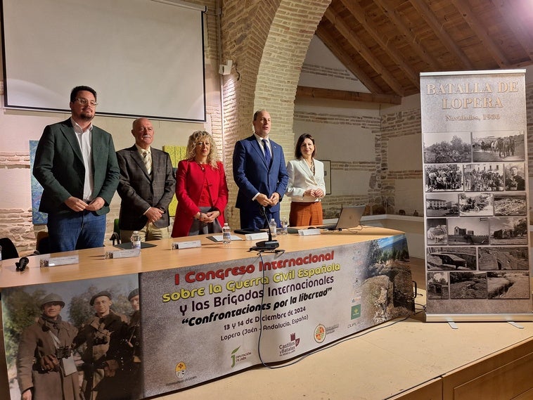 Un congreso analiza en Lopera la Guerra Civil española y el papel de las Brigadas Internacionales