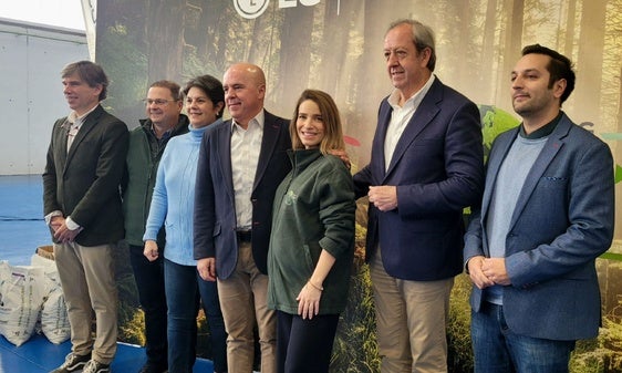 Una iniciativa promoverá la reforestación de la zona afectada por el fuego en la sierra