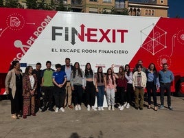Participantes del escape room en la jornada de ayer.