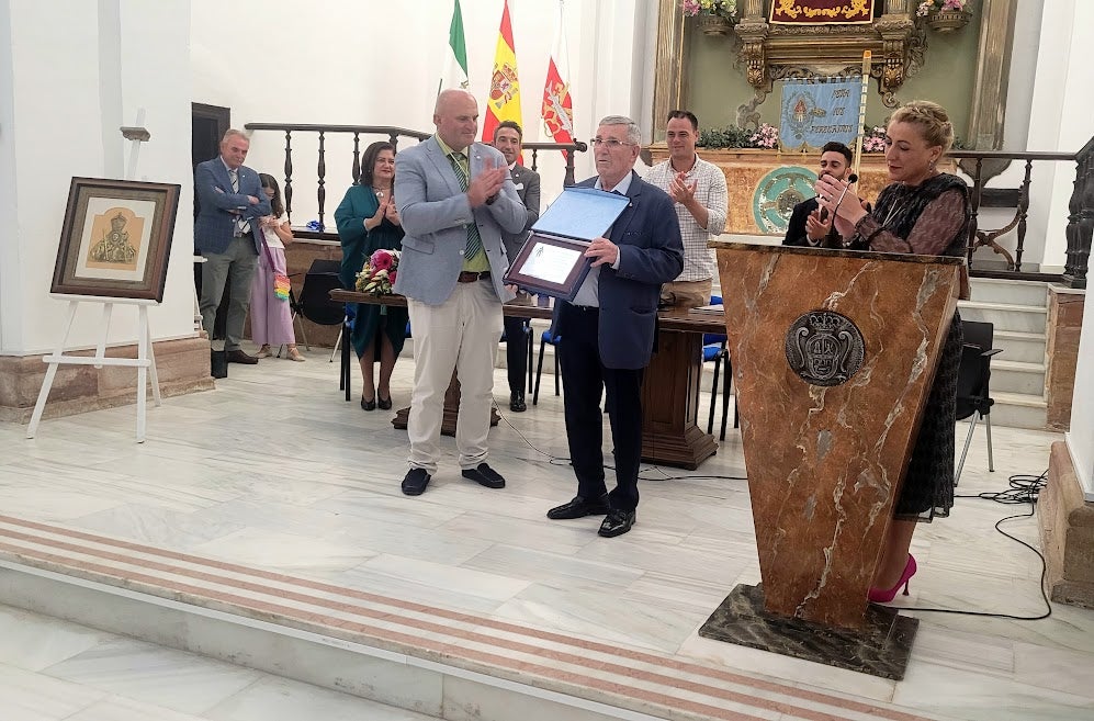 Ángel Fernández exalta en su pregón la entrega de los peregrinos