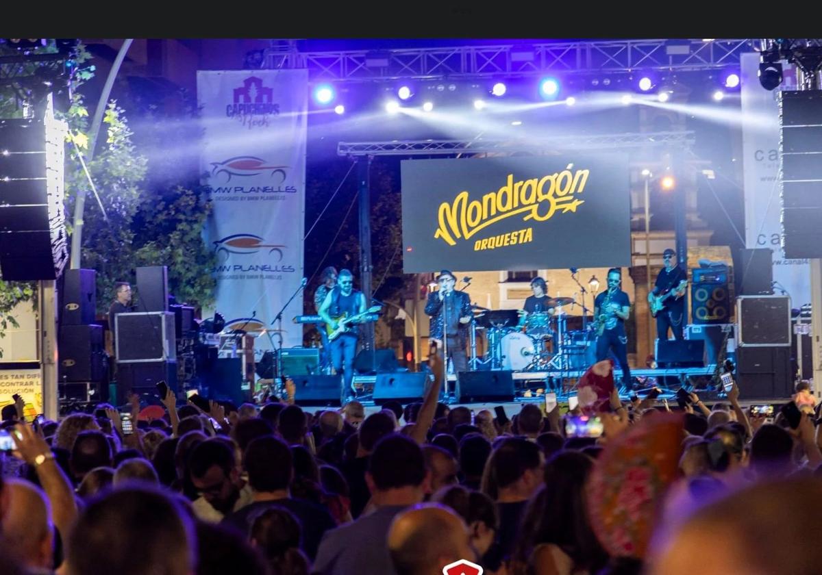 ACTUACIÓN DE LA ORQUESTA MONDRAGÓN EN ANTERIORES EDICIONES DEL CAPUCHINOS ROCK.