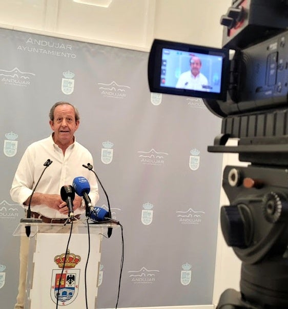 El alcalde resalta la mejora de los servicios y el empleo