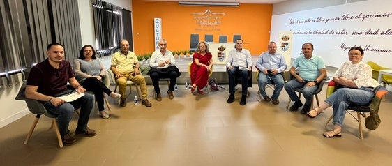 La Plataforma de alcaldes de la provincia denuncia la disminución de profesionales Hospital Alto Guadalquivir