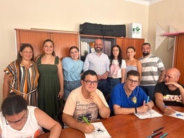 Manuel Mezquita con los monitores e integrantes.