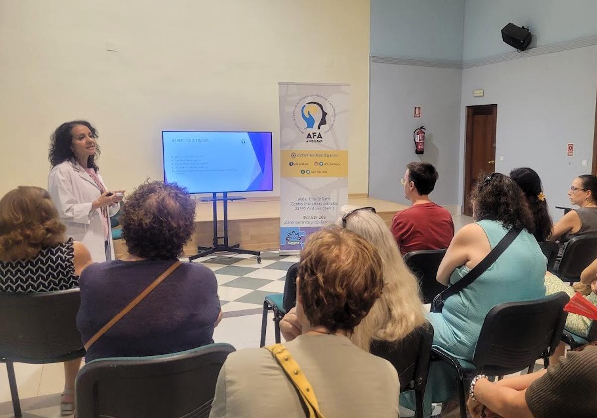 CONFERENCIA SOBRE EL ALZHEIMER CELEBRADA AYER.