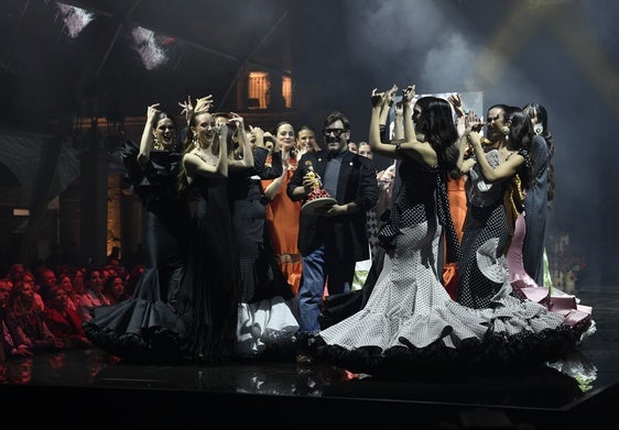El diseñador granadino Antonio Gutiérrez apadrinará la XV edición de Andújar Flamenca