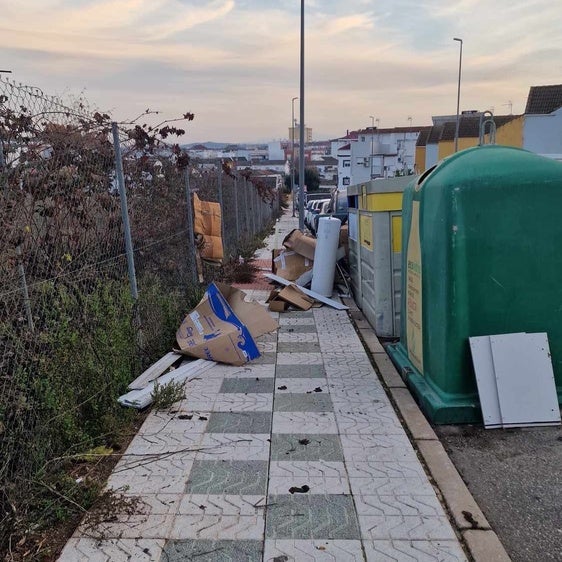 Proliferan las quejas por la falta de limpieza en Andújar
