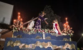 Los dos pasos salieron con motivo de la creación del 25 aniversario de grupo parroquial.