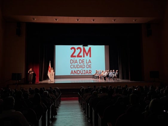 LAS BANDERAS DE ANDÚJAR